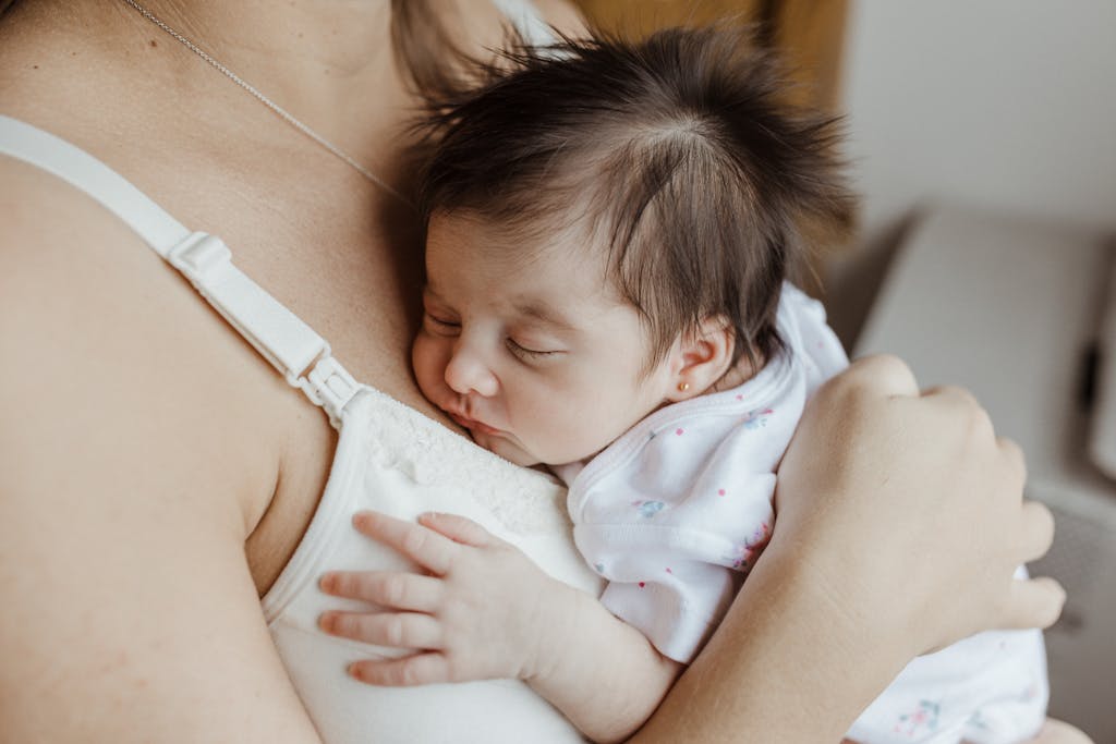 Soothing a Newborn: Expert Advice for Exhausted Parents
